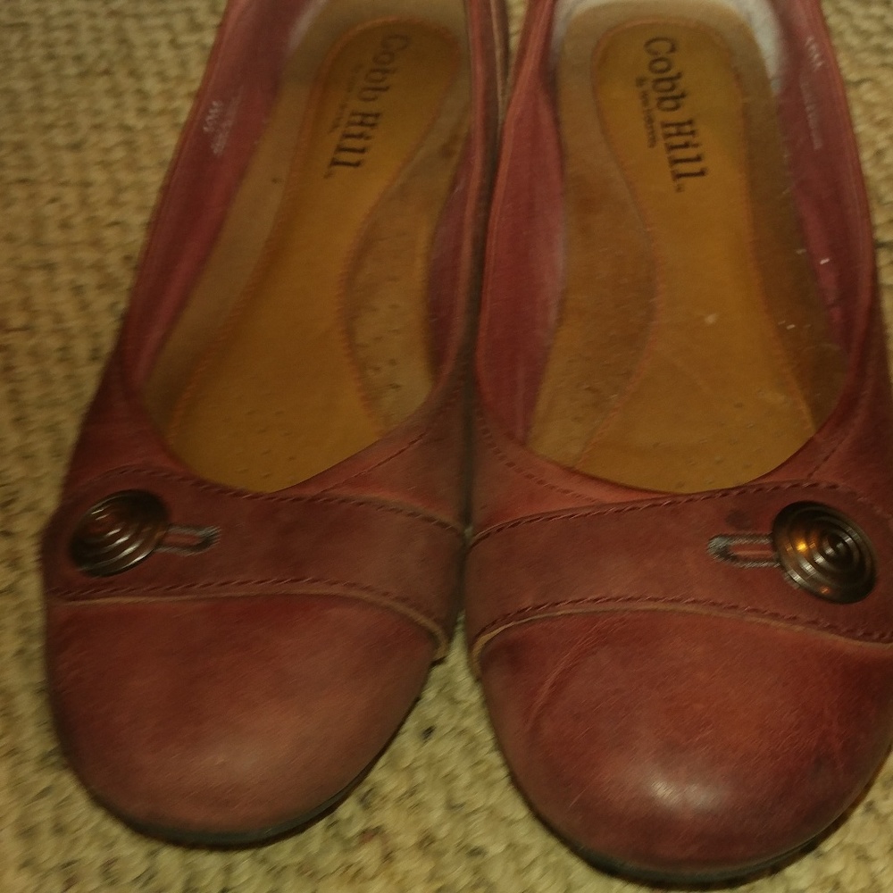 Shoes - Picture 2 of 3